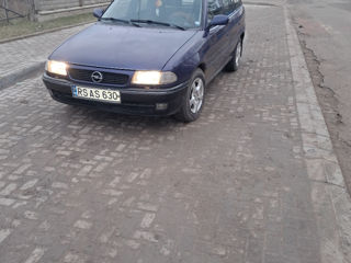 Opel Astra foto 4