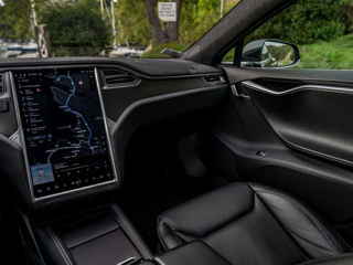 Tesla Model S foto 5