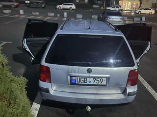 Volkswagen Passat foto 4