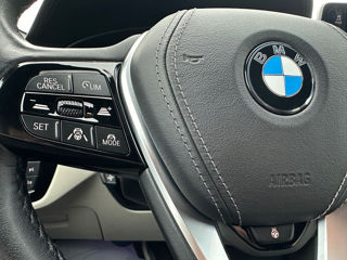 BMW 5 Series foto 14