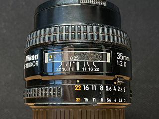 Nikon AF NIKKOR 35mm f/2D Lens with Auto Focus foto 2