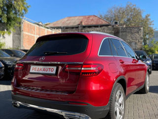 Mercedes GLC foto 6