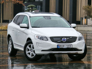 Volvo XC60 foto 2