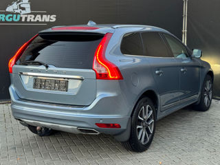 Volvo XC60 foto 4