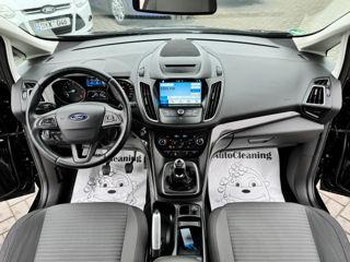 Ford Grand C-MAX foto 8