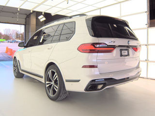 BMW X7 foto 4