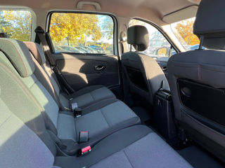 Renault Grand Scenic foto 8