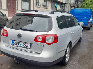 Volkswagen Passat foto 2