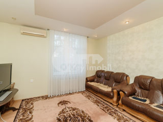 Apartament cu 3 camere, 69 m², Centru, Chișinău