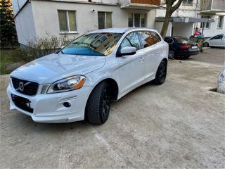 Volvo XC60 foto 2