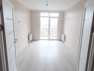 Apartament cu 2 camere, 73 m², Centru, Chișinău foto 4