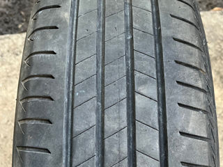 Продам 1 б.у шину 215/60 R17 Bridgestone T005 foto 2