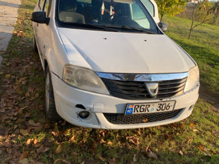 Dacia Logan foto 4