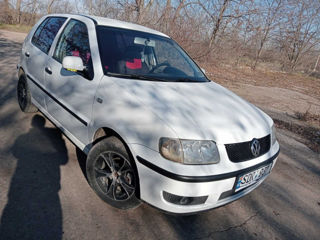 Volkswagen Polo foto 2