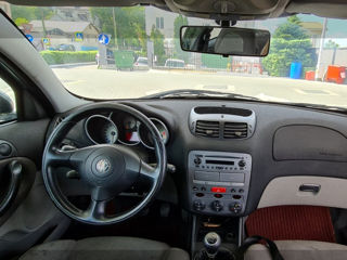 Alfa Romeo 147 foto 4