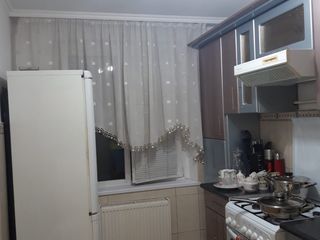 Apartament cu 2 camere, 10 m², Sculeni, Chișinău foto 4