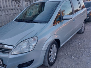 Opel Zafira foto 3