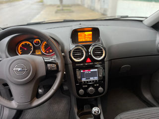 Opel Corsa foto 9