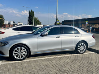 Mercedes E-Class foto 4