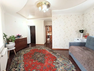 Apartament cu 2 camere, 50 m², Centru, Bălți foto 3