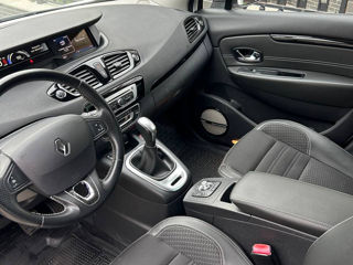 Renault Grand Scenic foto 3