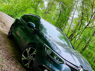 Renault Megane foto 2