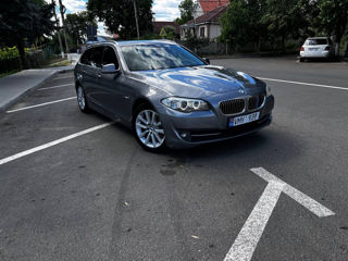 BMW 5 Series foto 3