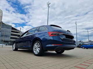 Skoda Superb foto 4