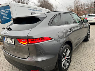 Jaguar F-PACE foto 7