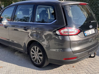 Ford Galaxy foto 6