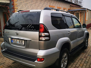 Toyota Land Cruiser Prado foto 5