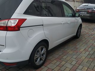 Ford C-Max foto 2