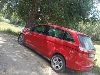 Ford Grand C-MAX foto 9