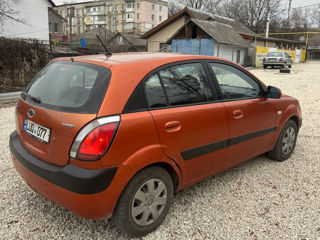 KIA Rio foto 3