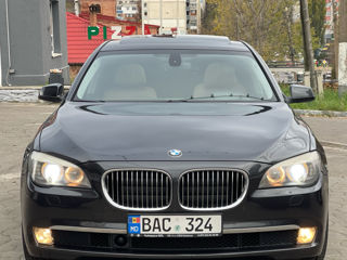 BMW 7 Series foto 5