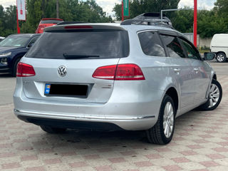 Volkswagen Passat foto 4