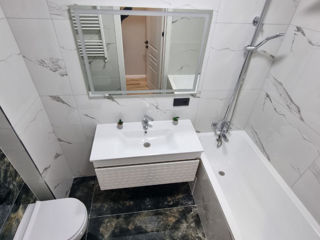 Apartament cu 3 camere, 85 m², Buiucani, Chișinău foto 8