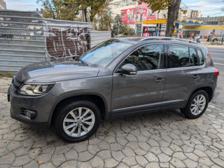 Volkswagen Tiguan foto 2