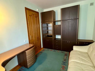 Apartament cu 3 camere, 70 m², Centru, Chișinău foto 5