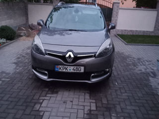 Renault Grand Scenic foto 3