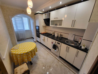 Apartament cu 3 camere, 74 m², Poșta Veche, Chișinău