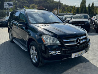 Mercedes GL-Class foto 2