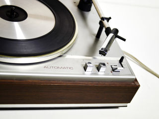 Philips Full automatic Vinyl Record Player foto 3