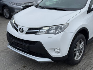 Toyota Rav 4 foto 14