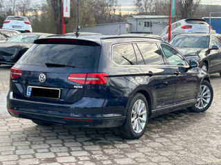 Volkswagen Passat foto 4