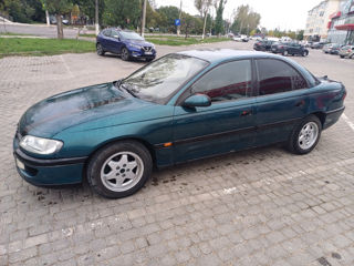 Opel Omega foto 3