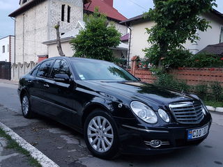 Mercedes E Class foto 1