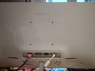 Монитор Philips 246E7Q foto 4