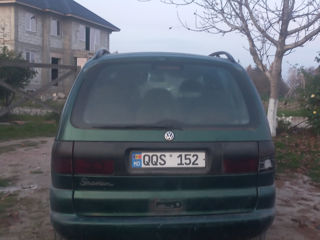 Volkswagen Sharan foto 4