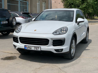 Porsche Cayenne foto 3